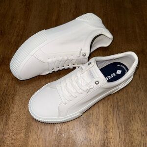 NEW SPERRY Bermuda Lace to Toe Platform Sneakers Low Top Sneakers, Flat Heel 8.5